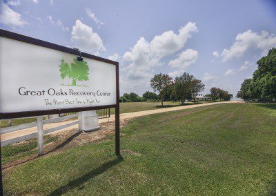 photo of the entry sign of great oaks recovery - admissions process - houston drug rehab admissions